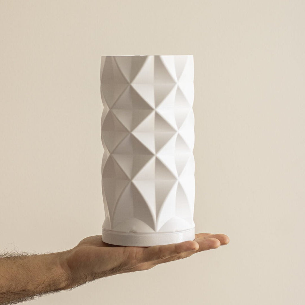Diamond Facet Lampshade, 3D Printed Swap Shade for Lamp Base