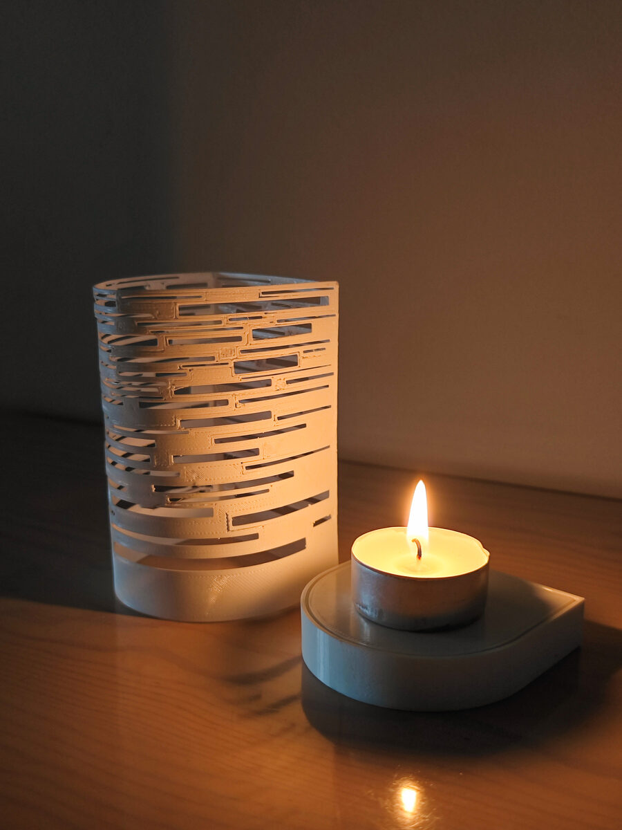 Pergamino Candle